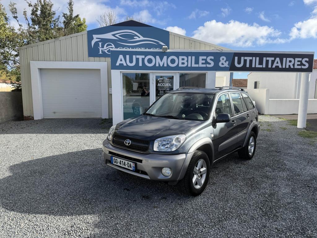 TOYOTA RAV 4