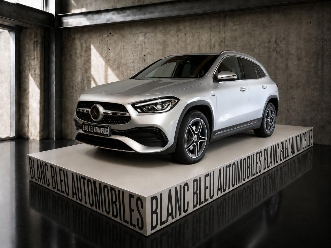 MERCEDES GLA