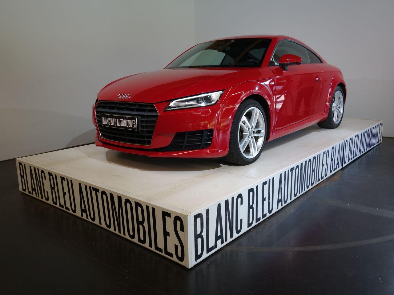 AUDI TT