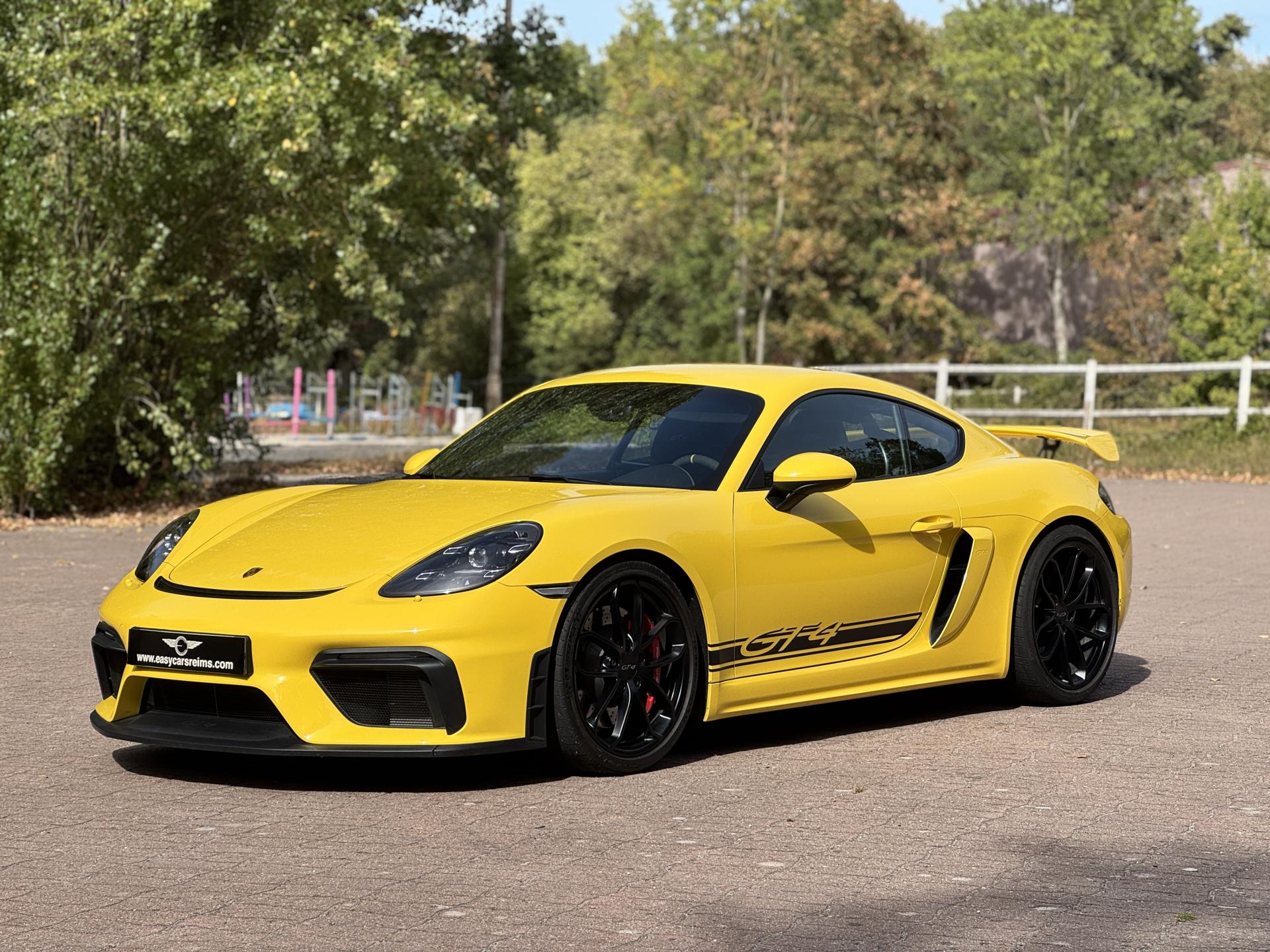 PORSCHE 718 GT4