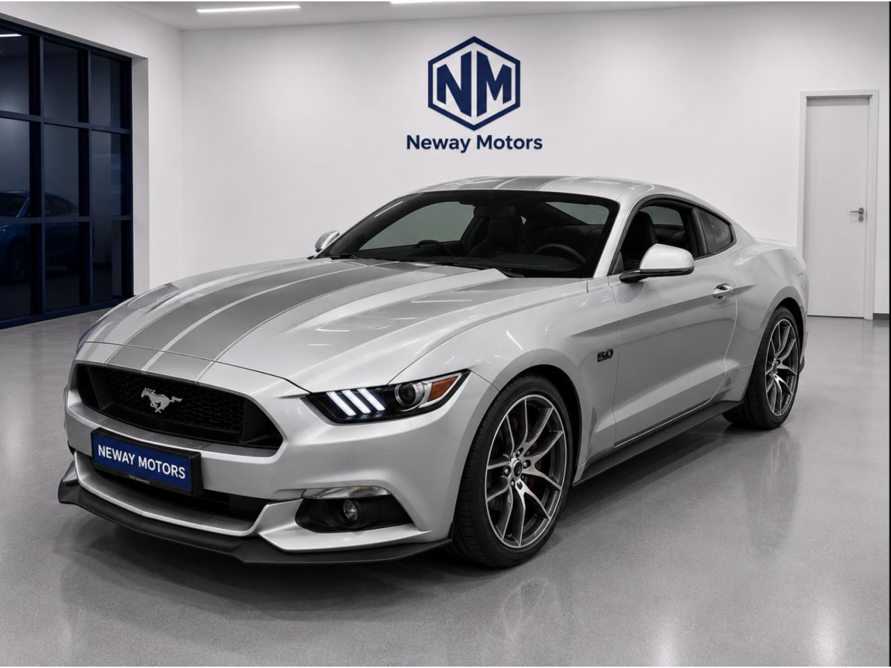 FORD MUSTANG