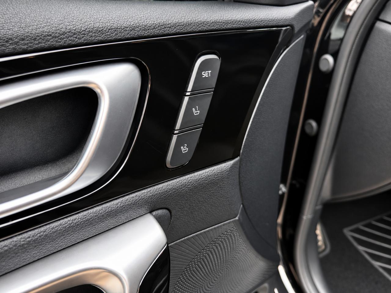Thumbnail 16