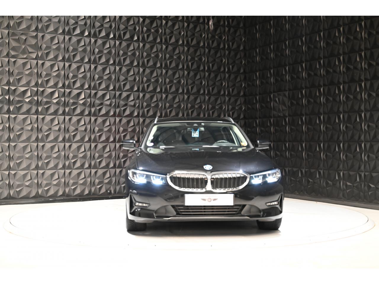 BMW SERIE 3 320e Touring Business Design - BVA Sport  TOURING G21 320e PHASE 1