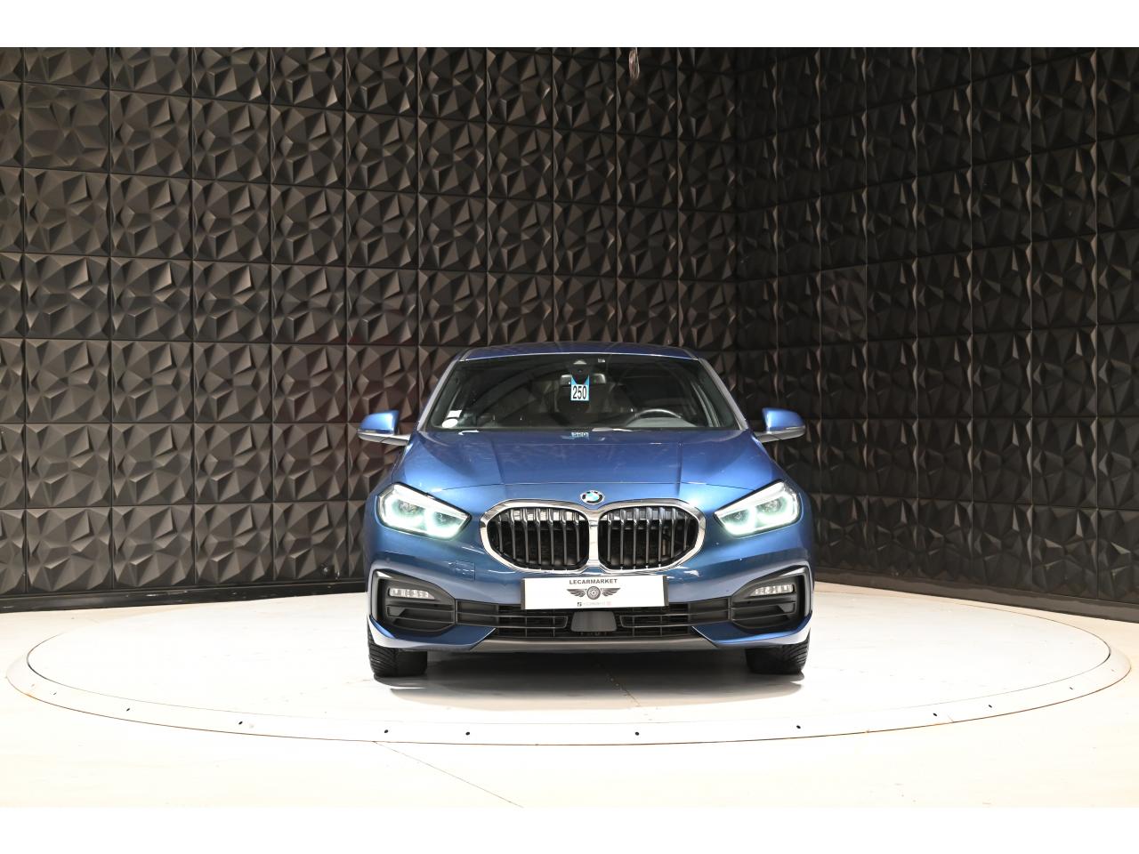 BMW SERIE 1 116d - BV DKG  BERLINE F40 Business Design