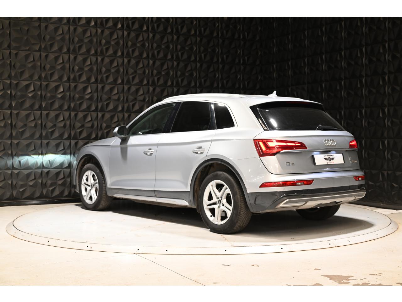 AUDI Q5 2.0 35 TDI Mild Hybrid - 163 - BV S-tronic 2017 Business Executive PHASE 2 — photo 4