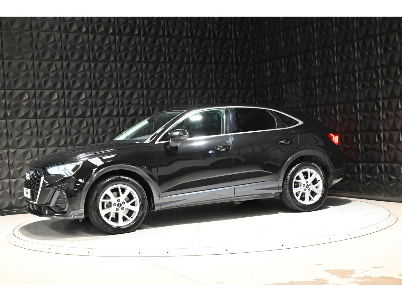 AUDI Q3 Sportback 2.0 35 TDI - 150 - BV S-tronic  SPORTBACK 2019 Business Line — photo 3