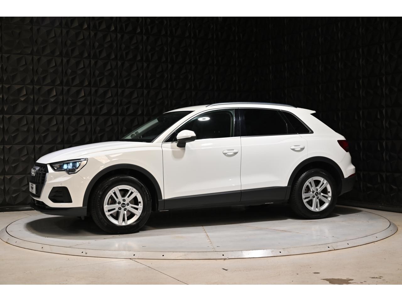 AUDI Q3 Quattro 2.0 35 TDI - 150 - BV S-tronic  2019 Design — photo 3