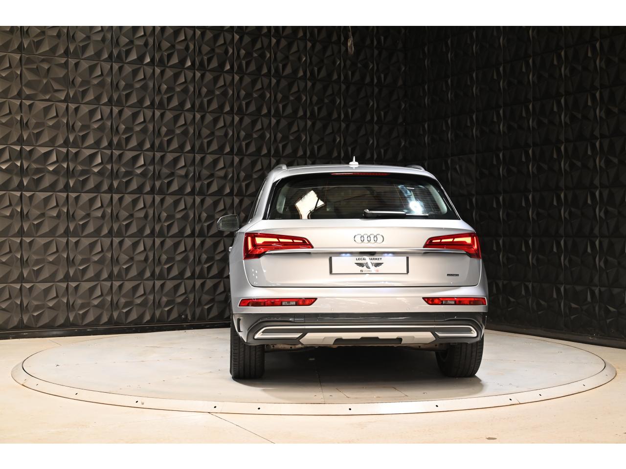 AUDI Q5 Quattro 2.0 50 TFSI e - 299 - BV S-Tronic 2017 Business Executive PHASE 2 — photo 5