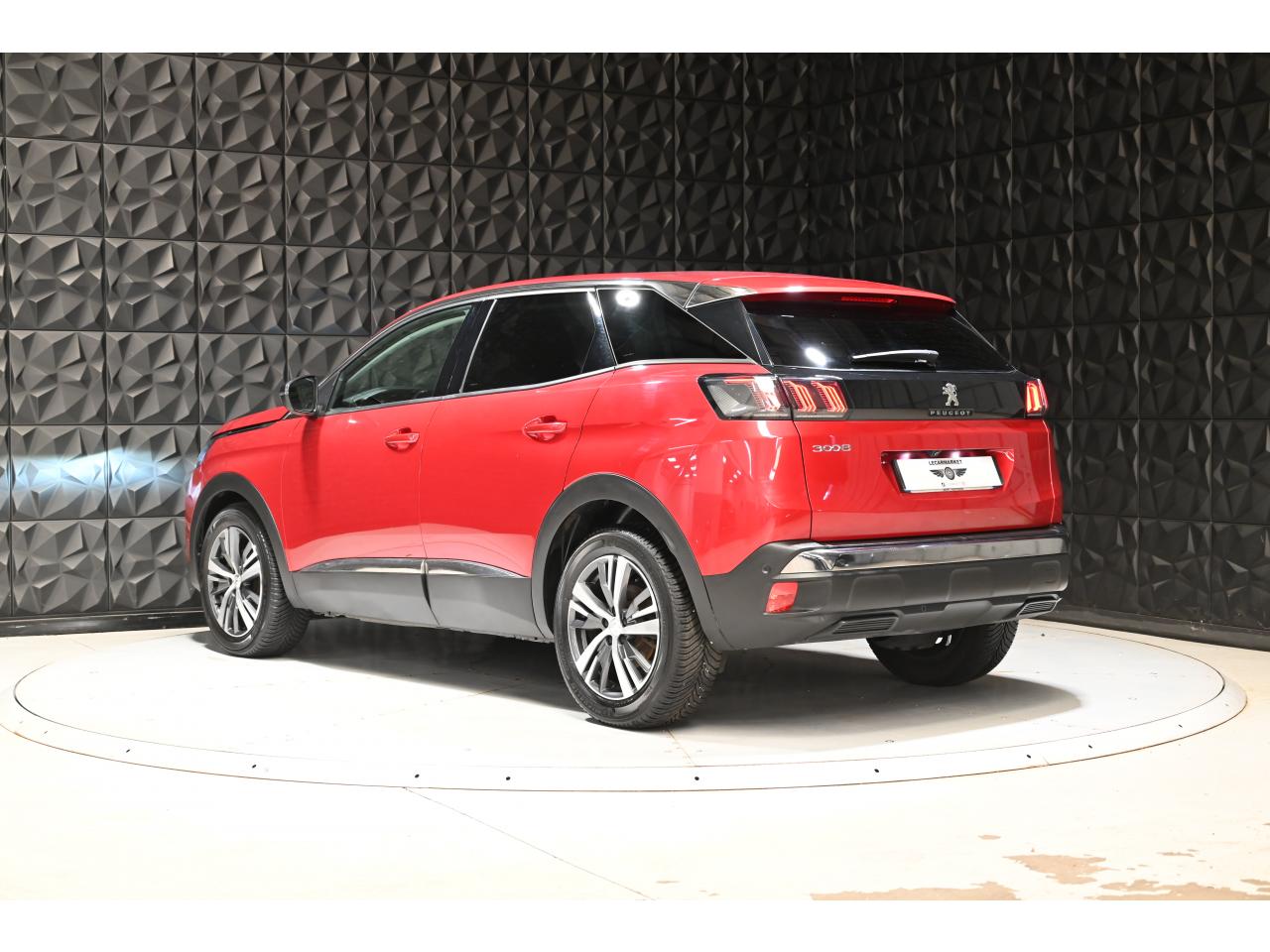 PEUGEOT 3008 1.2i PureTech 12V S&S - 130 - BV EAT8  II 2016 Allure Pack PHASE 2 — photo 4