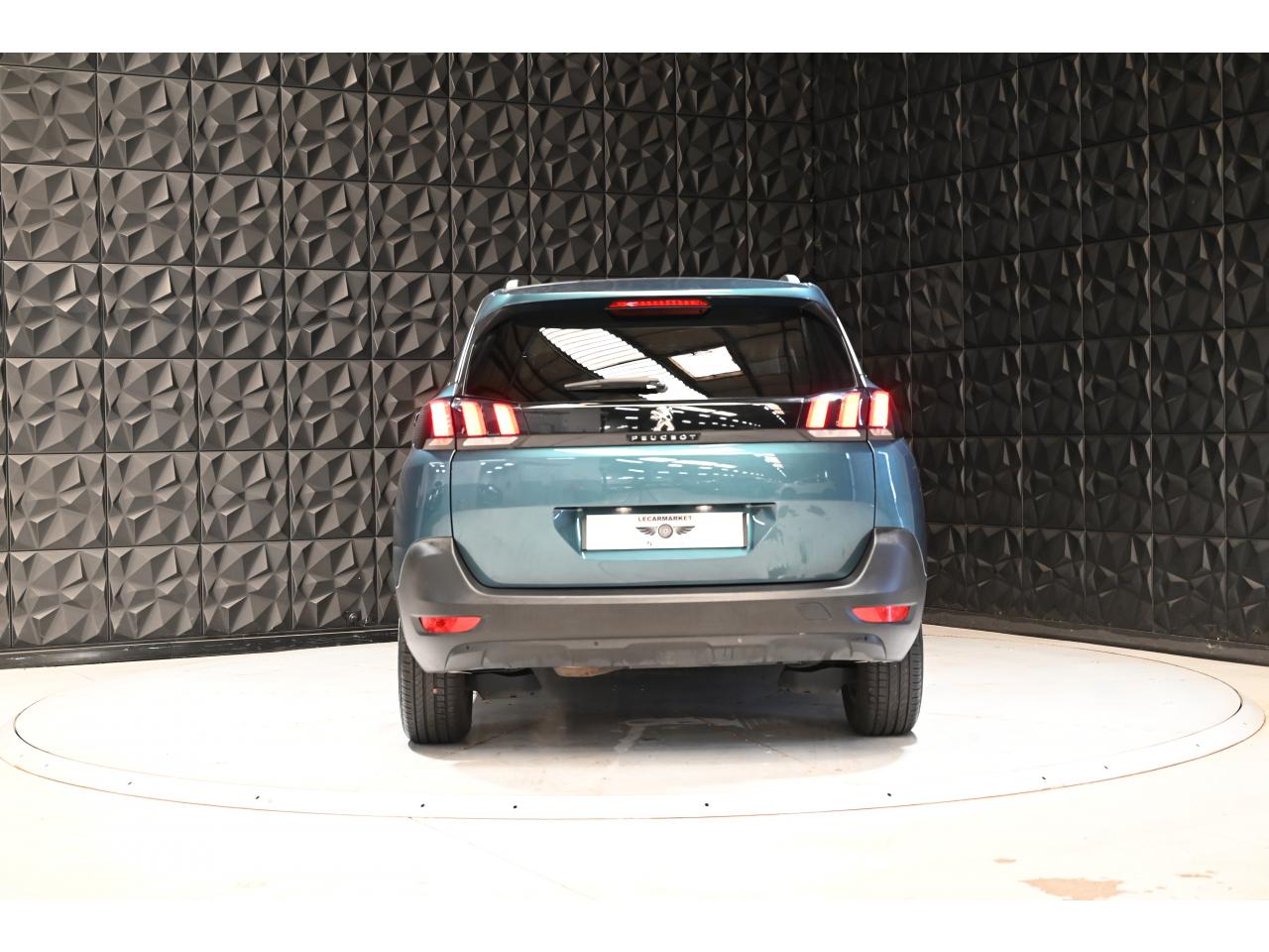 PEUGEOT 5008 1.2i PureTech 12V S&S - 130 - BV EAT8 II 2017 Active Business PHASE 1 — photo 5