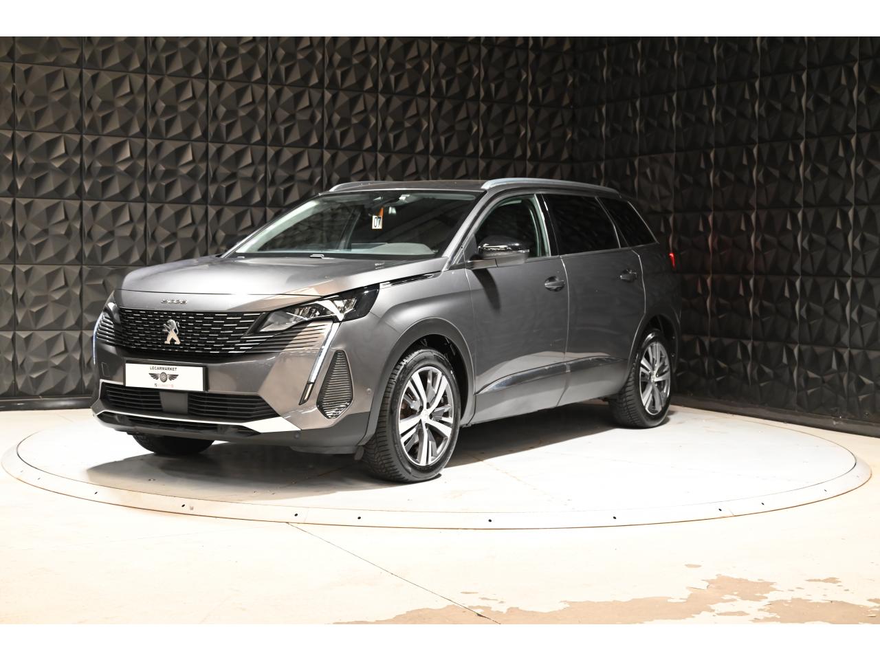 PEUGEOT 5008 1.2i PureTech 12V S&S - 130  II 2017 Allure Pack PHASE 2 — photo 2