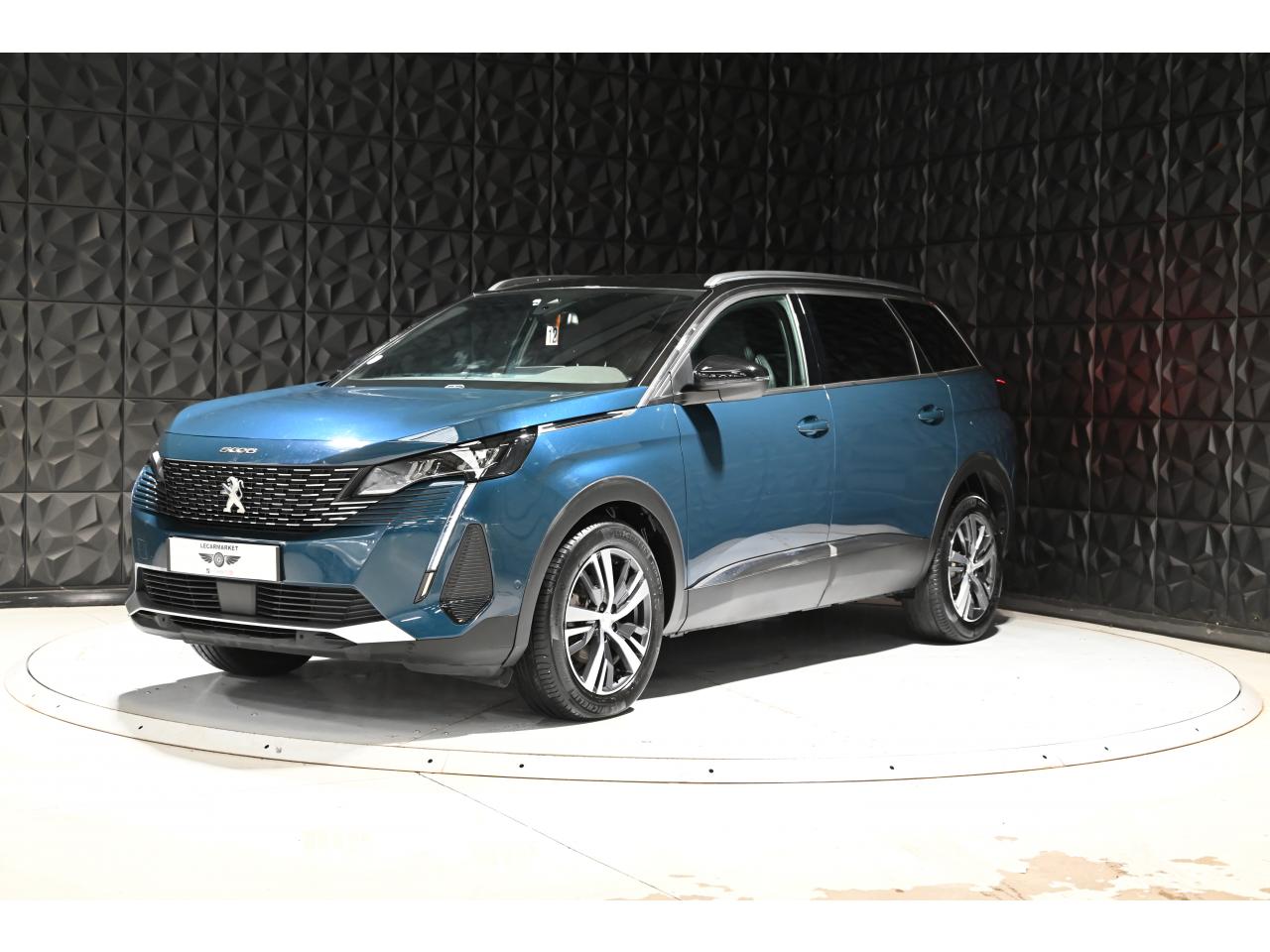 PEUGEOT 5008 1.2i PureTech 12V S&S - 130  II 2017 Allure Pack PHASE 2 — photo 2