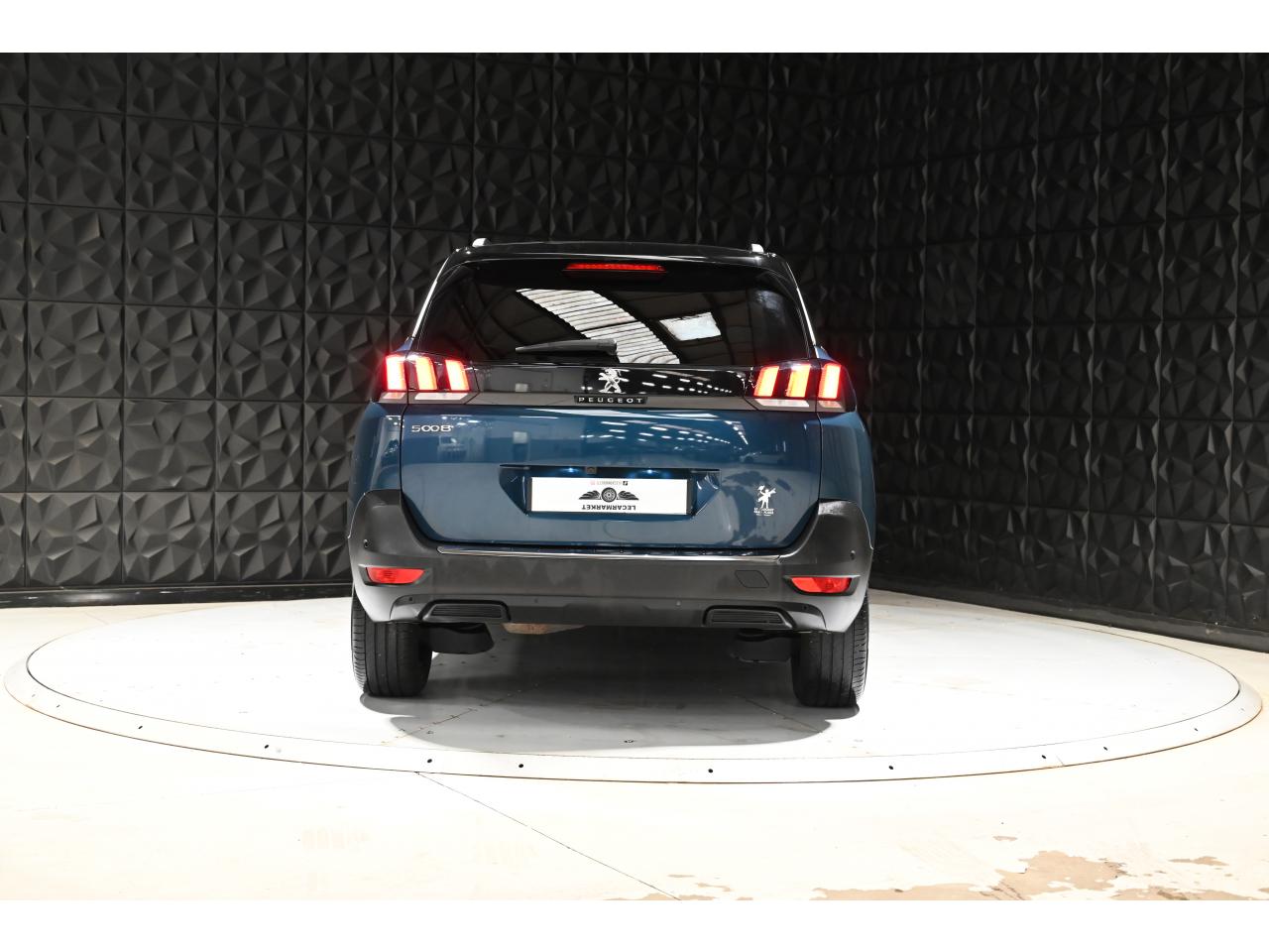 PEUGEOT 5008 1.2i PureTech 12V S&S - 130  II 2017 Allure Pack PHASE 2 — photo 5