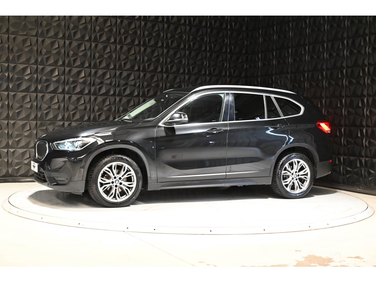 BMW X1 sDrive 16d - BV DKG  F48 LCI Business Design PHASE 2 — photo 3