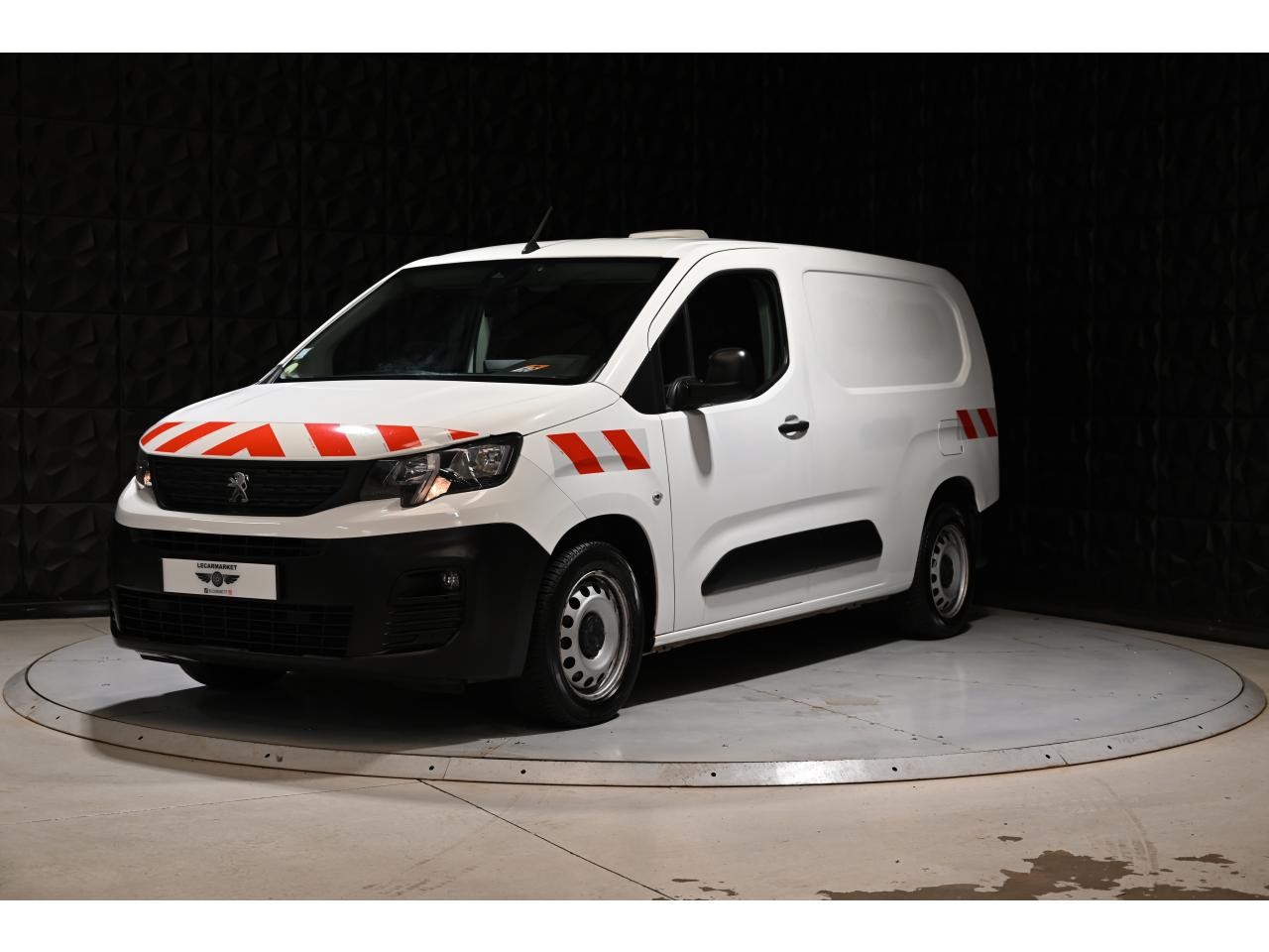 PEUGEOT PARTNER Long 950Kg 1.5 BlueHDi S&S - 130  III FOURGON Fourgon Asphalt Long PHASE 1 — photo 2