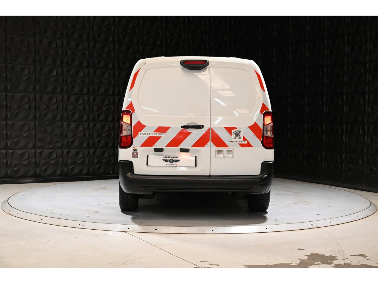PEUGEOT PARTNER Long 950Kg 1.5 BlueHDi S&S - 130  III FOURGON Fourgon Asphalt Long PHASE 1 — photo 5