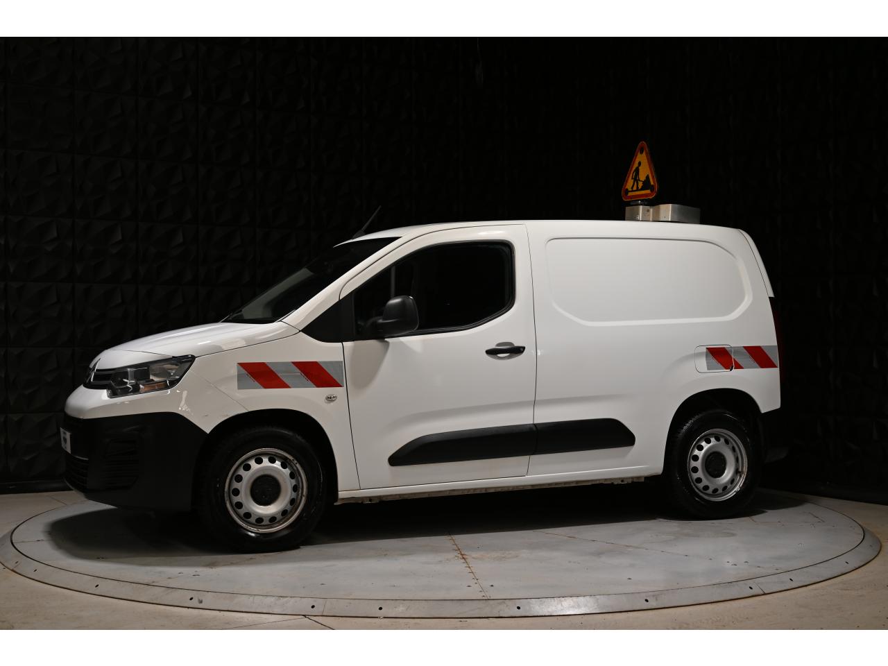 CITROEN BERLINGO 1.5 BlueHDi S&S - 100  III FOURGON Fourgon M Worker 1000 kg PHASE 1 — photo 3