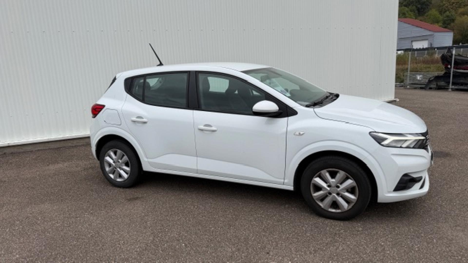 DACIA SANDERO