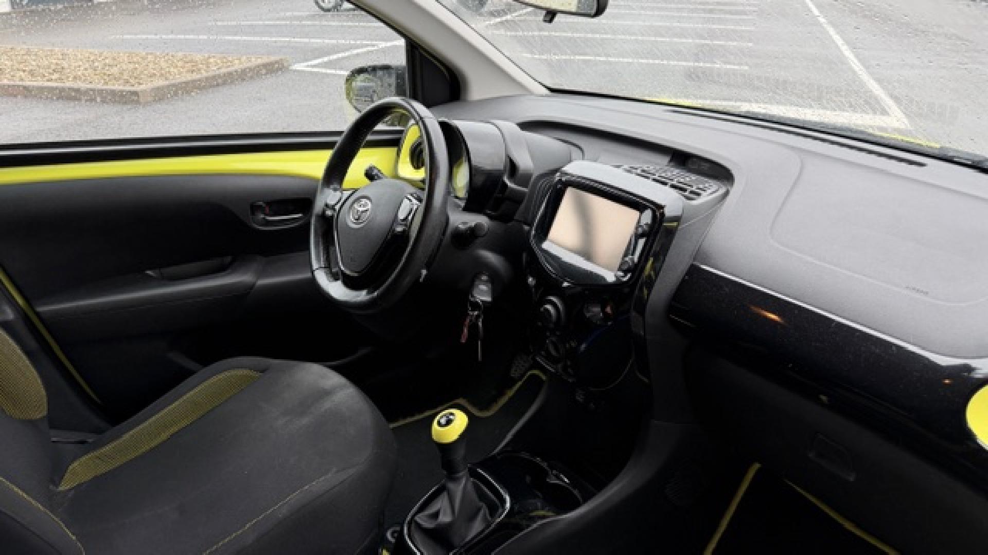 Thumbnail 9