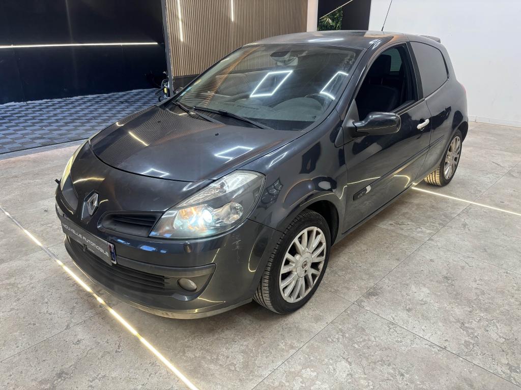 RENAULT CLIO