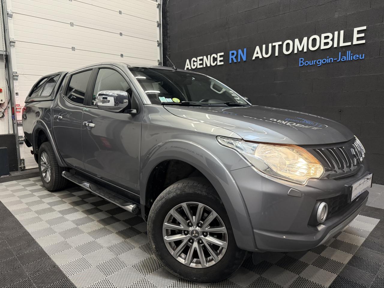 MITSUBISHI PICK UP L200 2.4 181 ch Double Cabine Intense