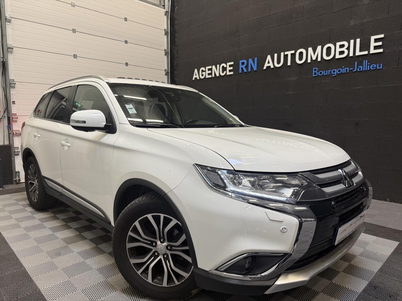 MITSUBISHI OUTLANDER 2.2 DI-D 150 ch Instyle BVA6 4WD - 7 Places