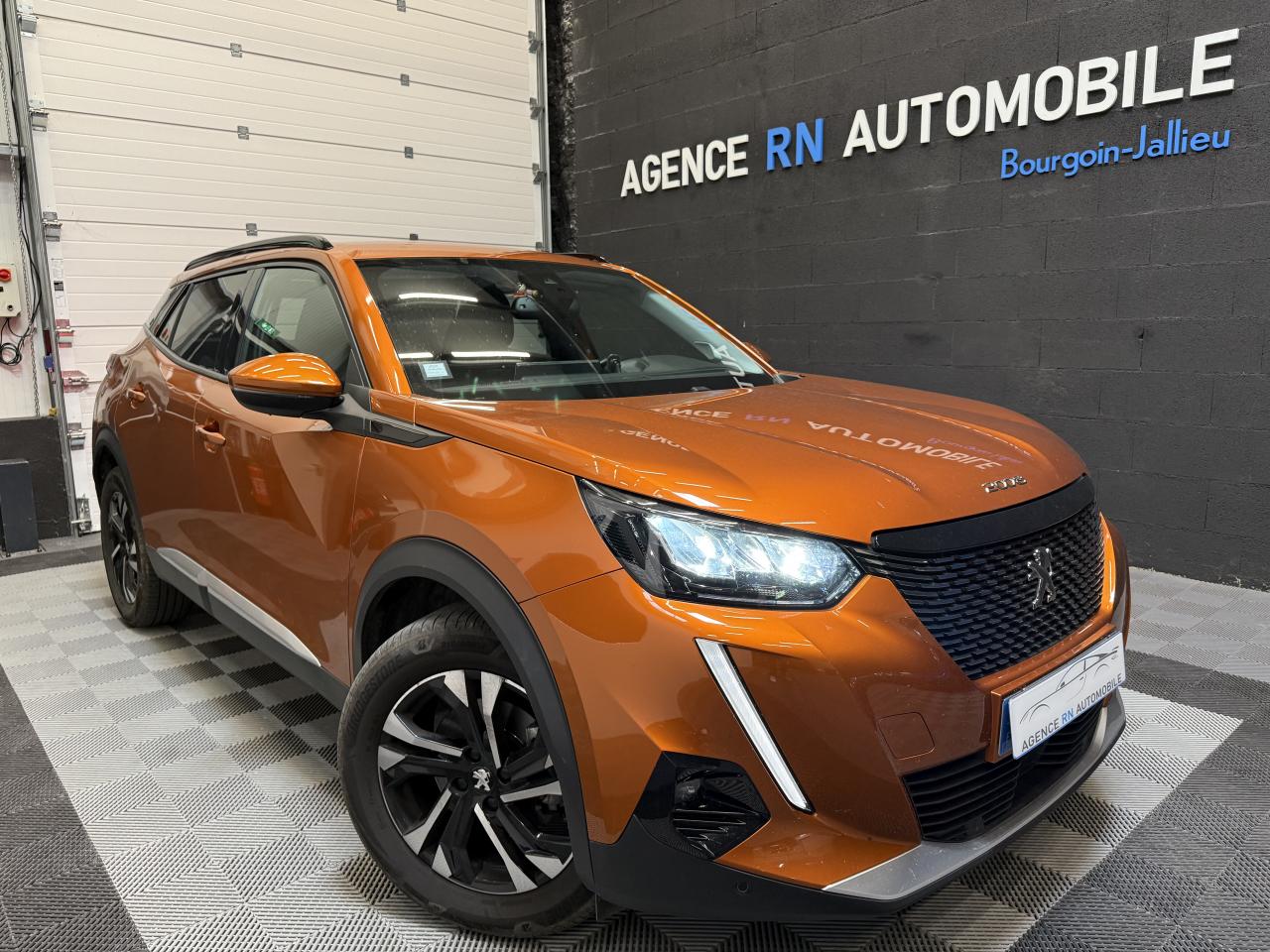 PEUGEOT 2008