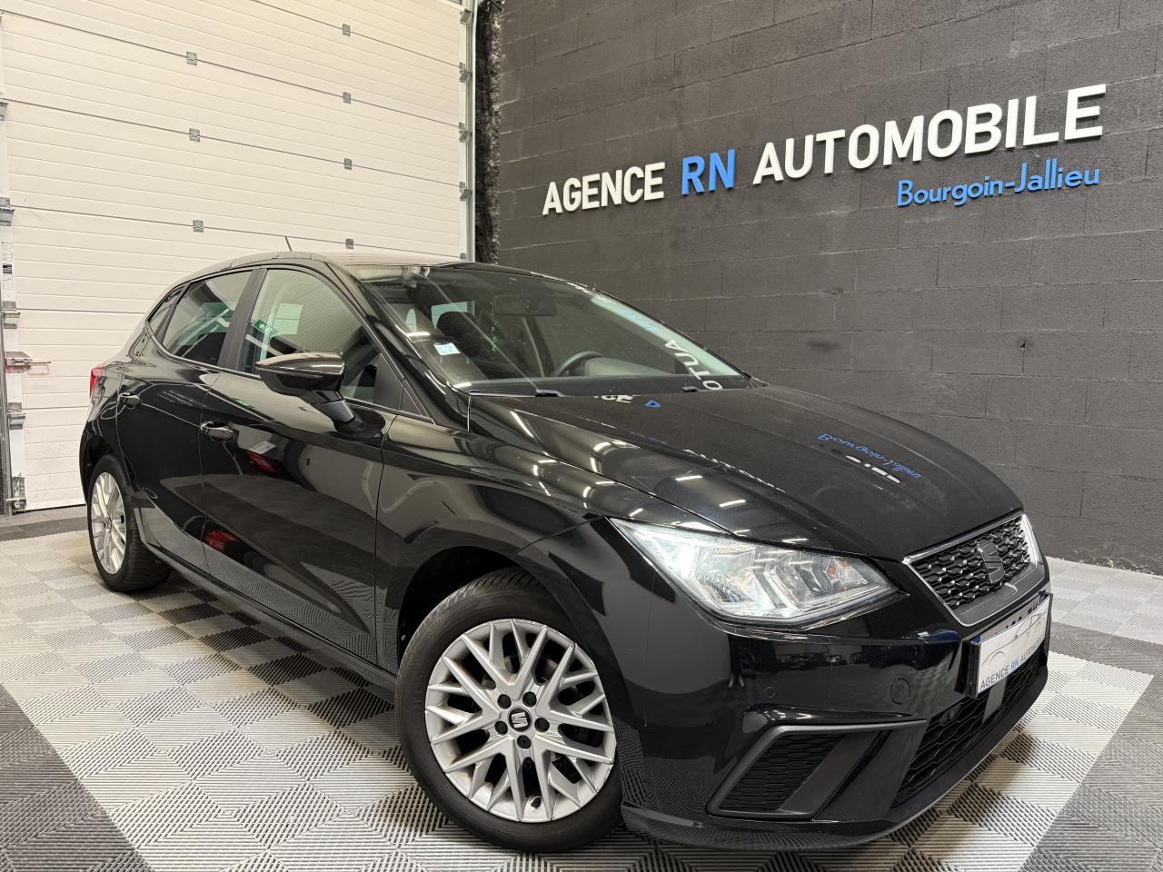 SEAT IBIZA