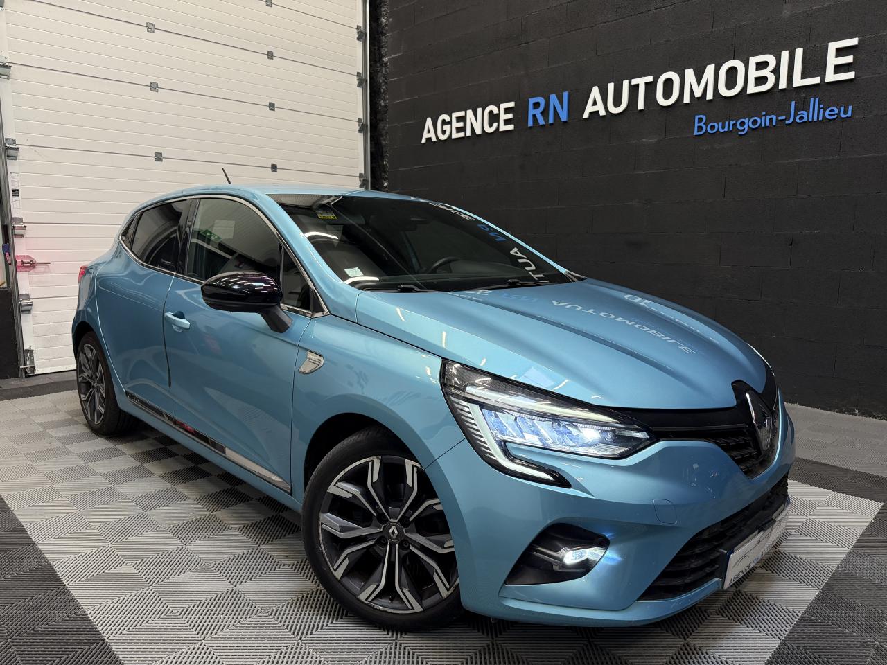 RENAULT CLIO