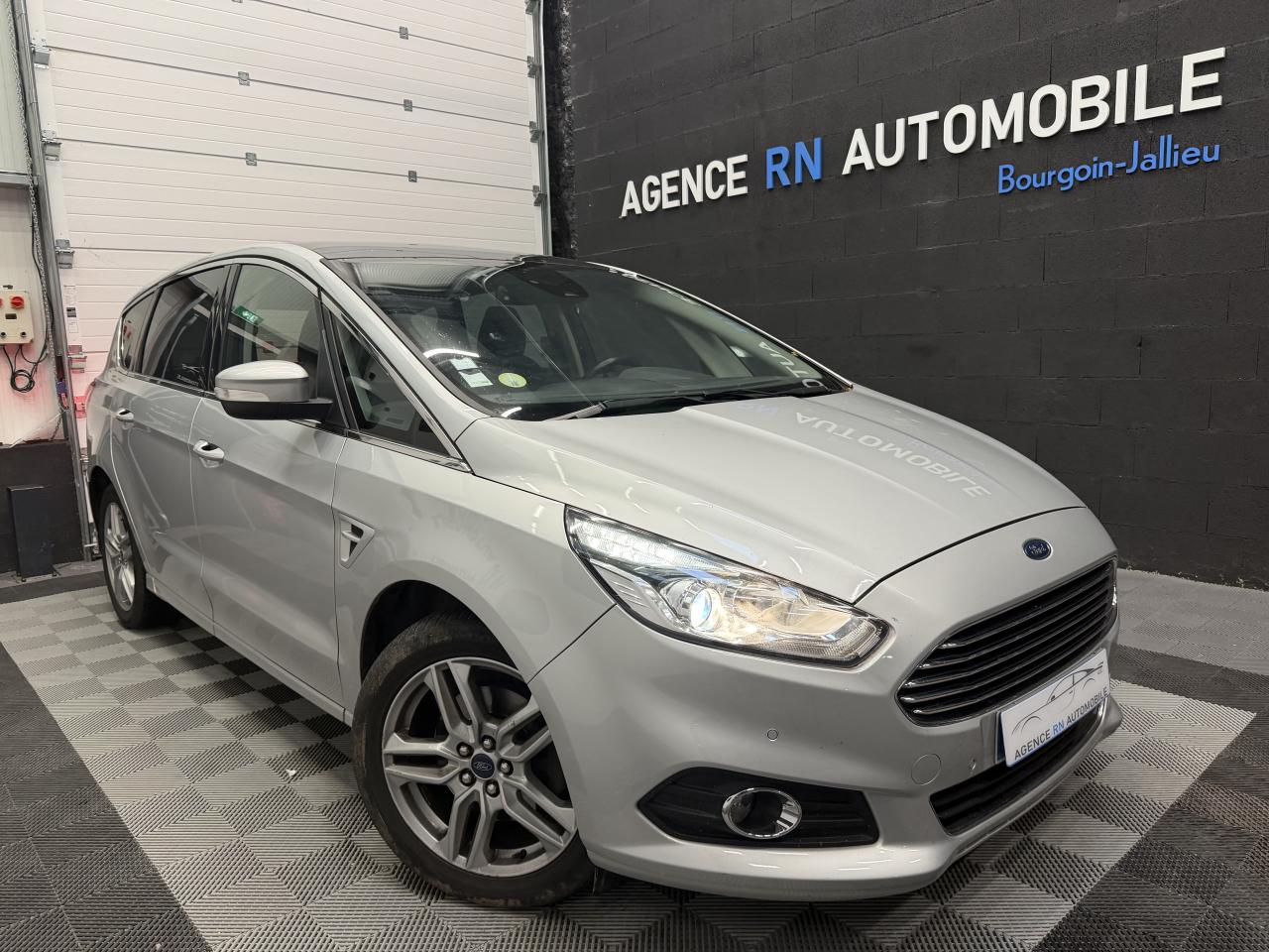 FORD S-MAX 2.0 Ecoblue 150 ch Titanium - 7 Places