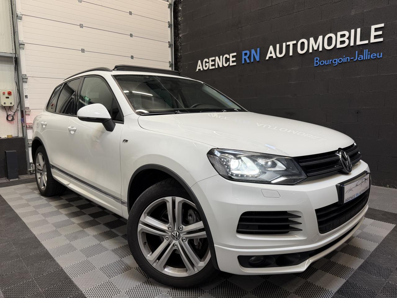 VOLKSWAGEN TOUAREG 3.0 V6 245 ch R-Line 4Motion Tiptronic8