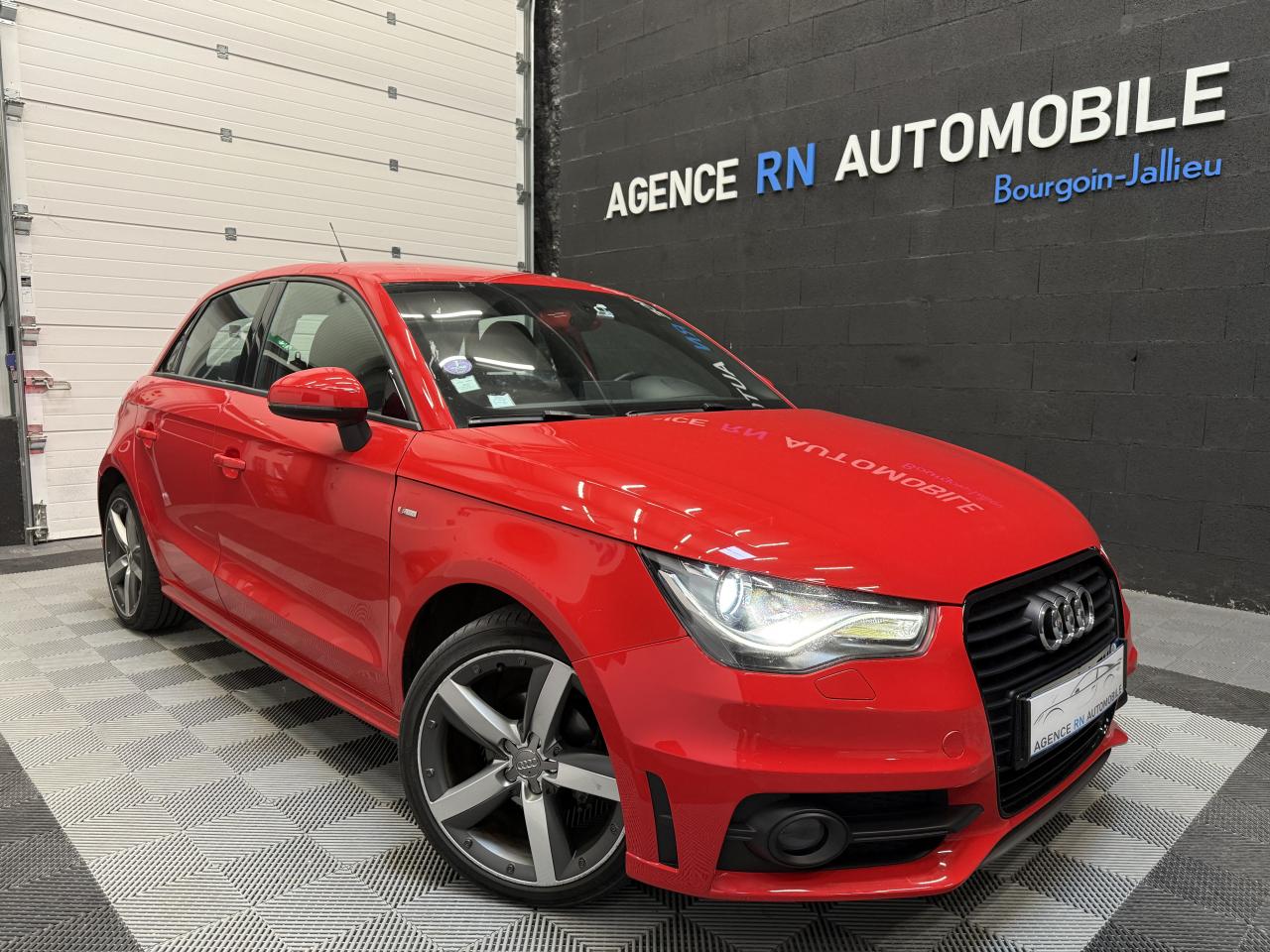 AUDI A1