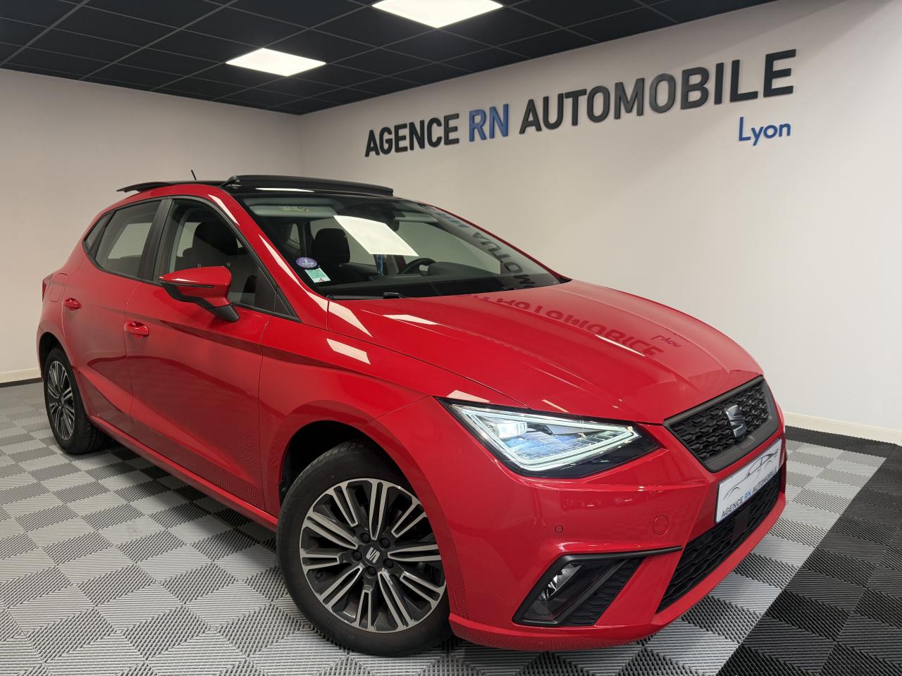 SEAT IBIZA