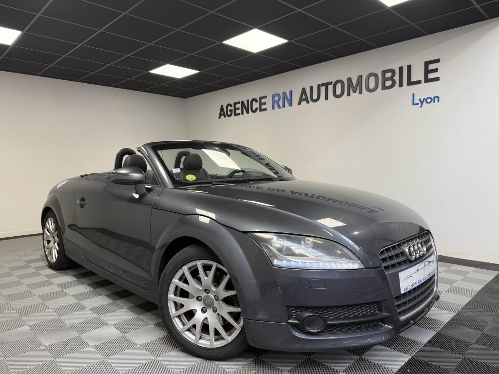 AUDI TT