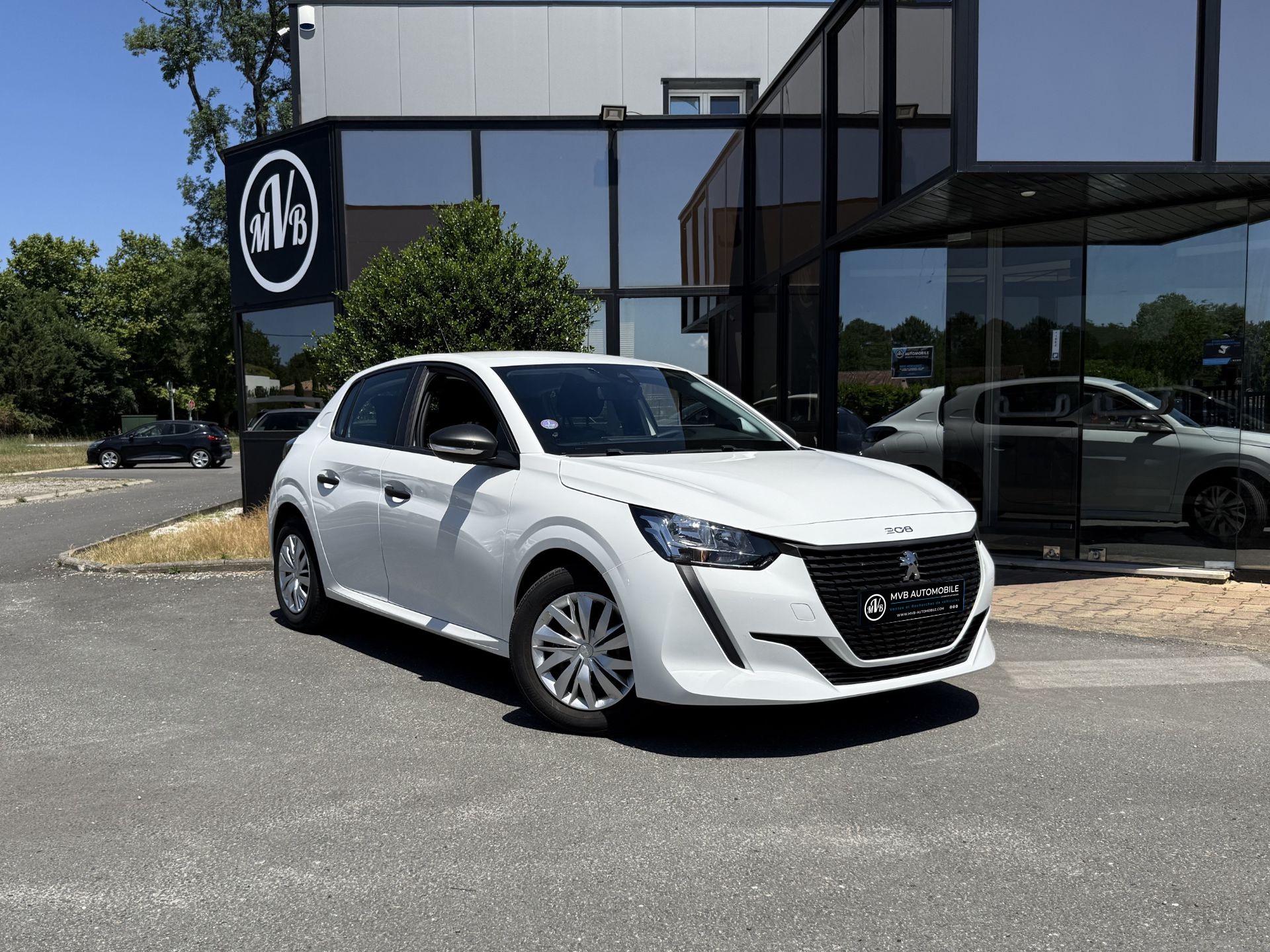 PEUGEOT 208