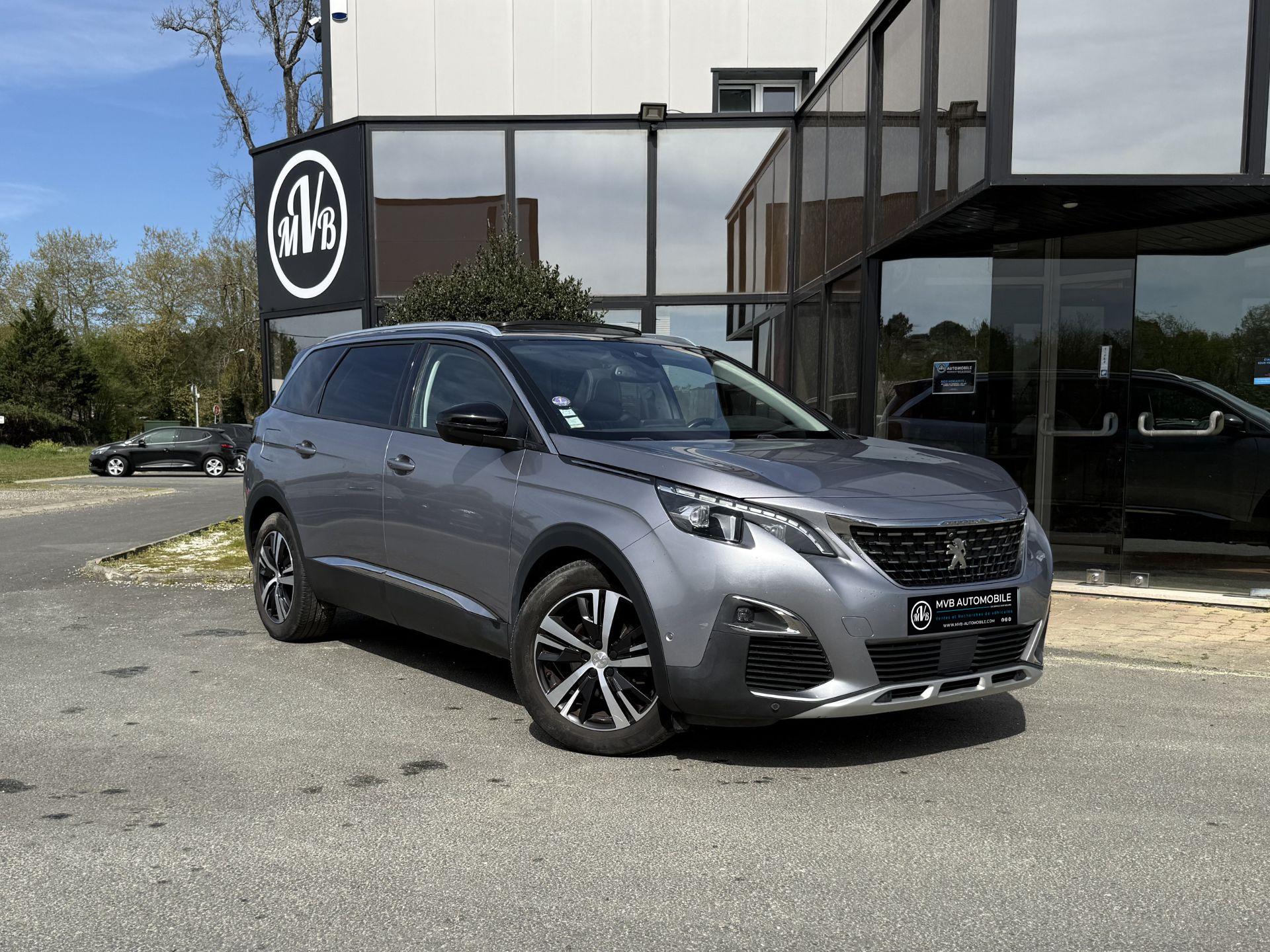 PEUGEOT 5008