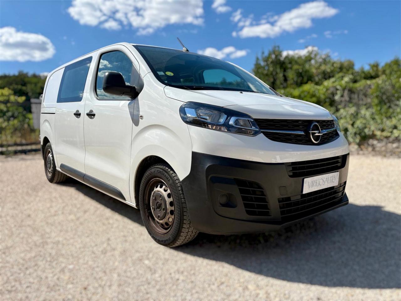 OPEL VIVARO L2 - 1.5 D - 120 ch - 6 Places - Fourgon Cabine approfondie Repliable Essentia TVA RECUPERABL