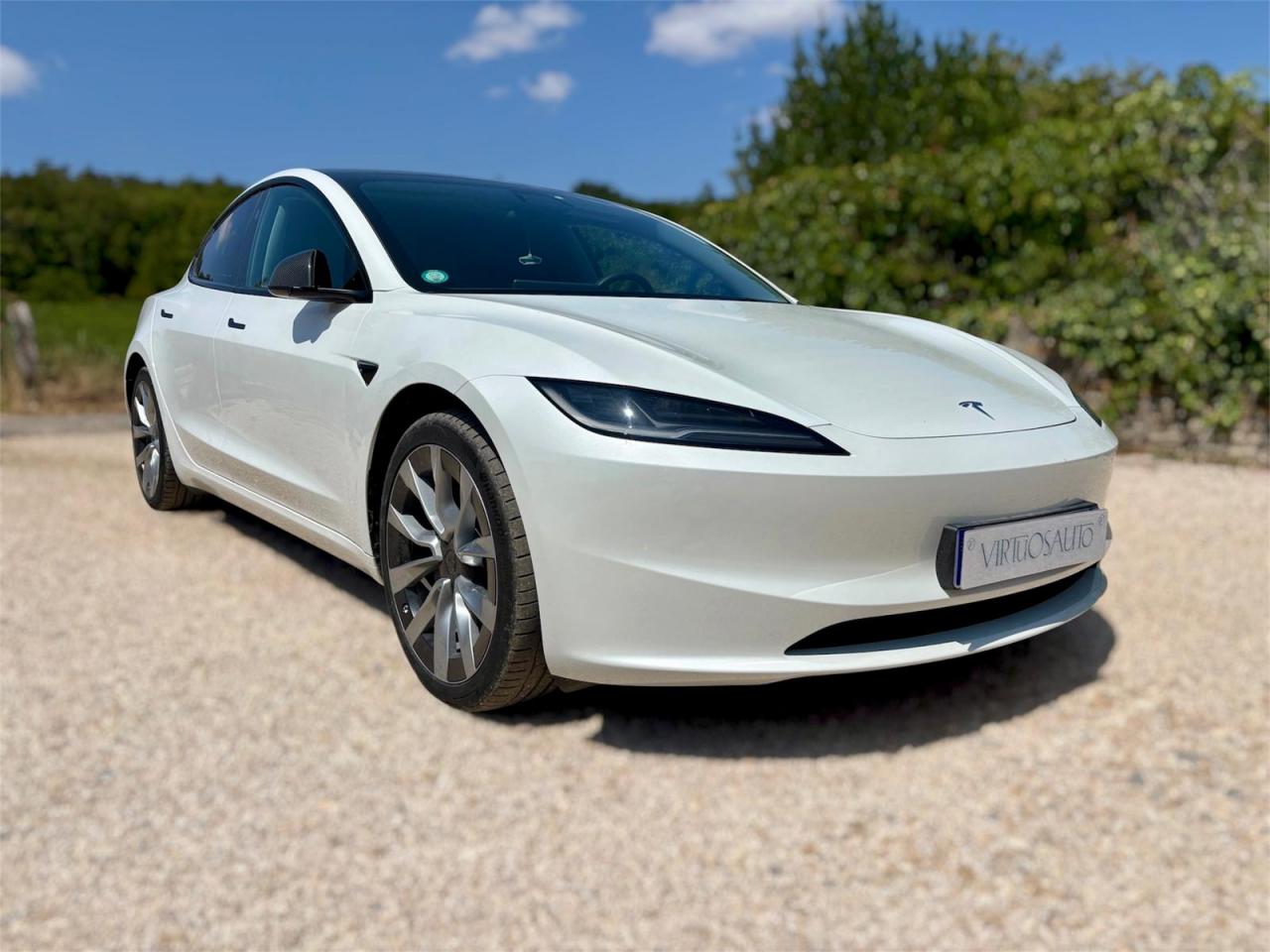 TESLA MODEL 3 RWD Standard