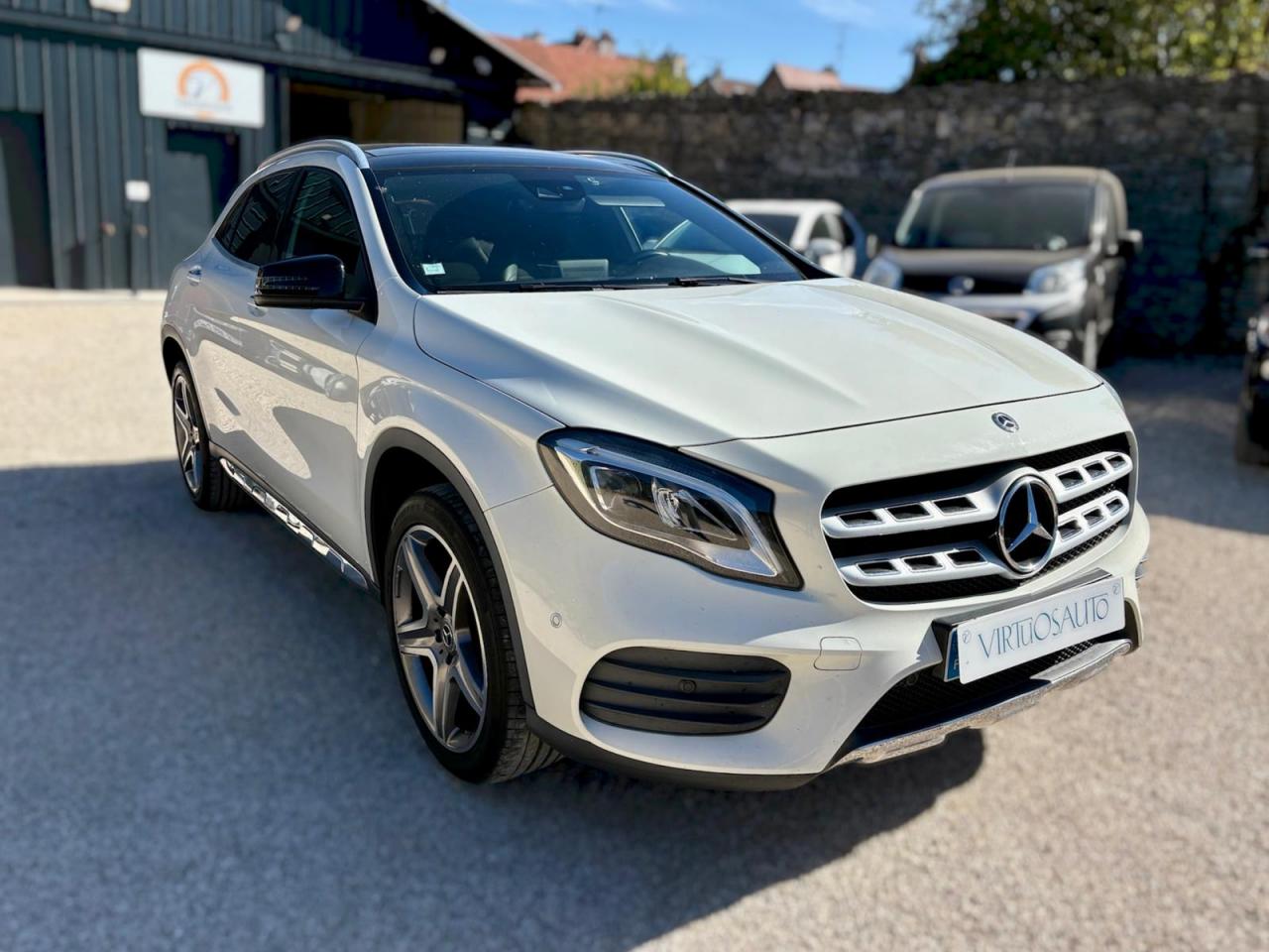 MERCEDES CLASSE GLA GLA 200 d - BV 7G-DCT - Fascination AMG