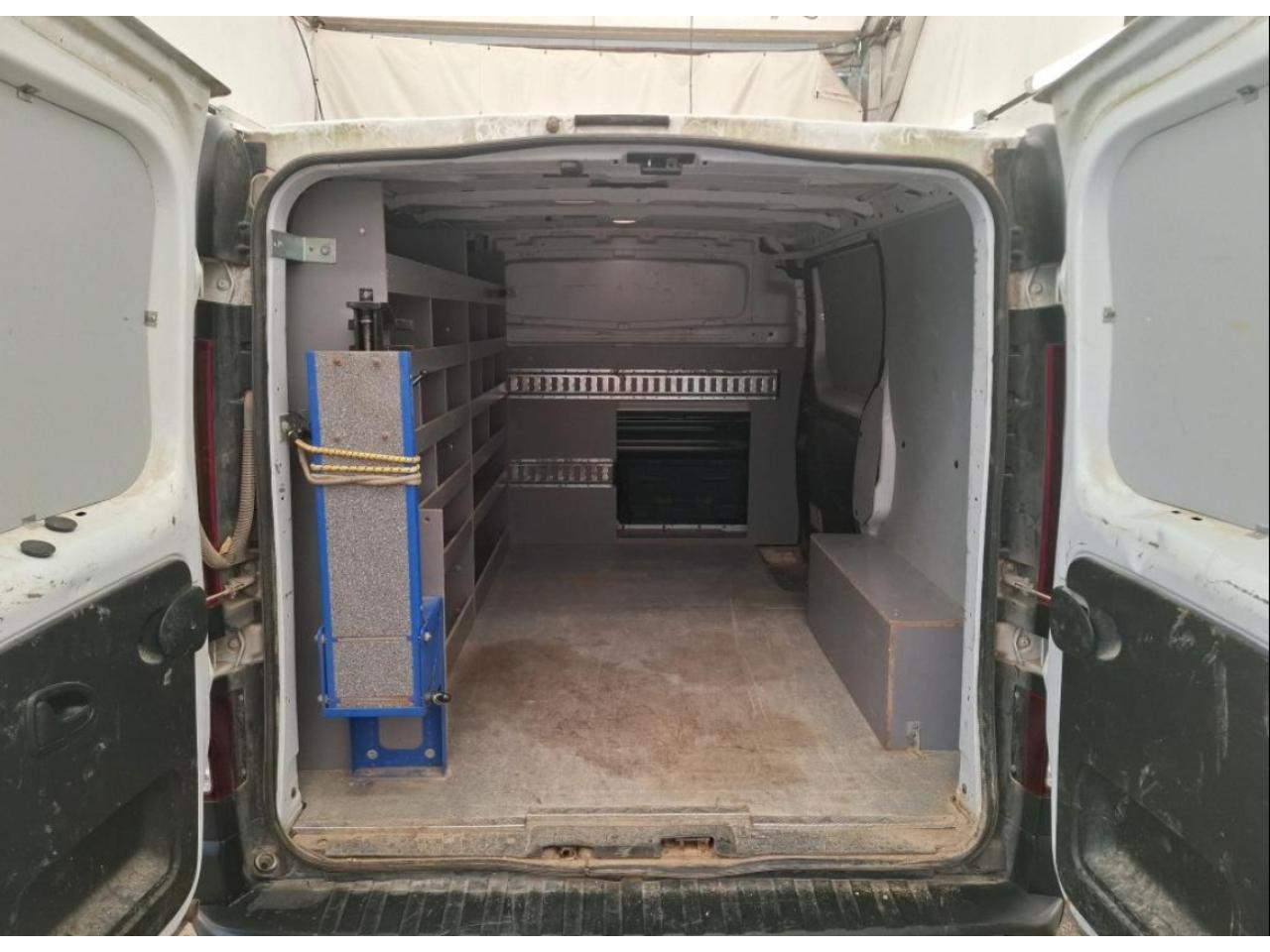 Thumbnail 9