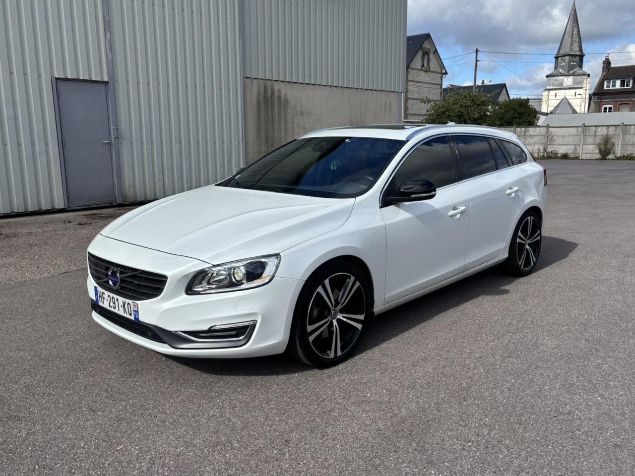VOLVO V60