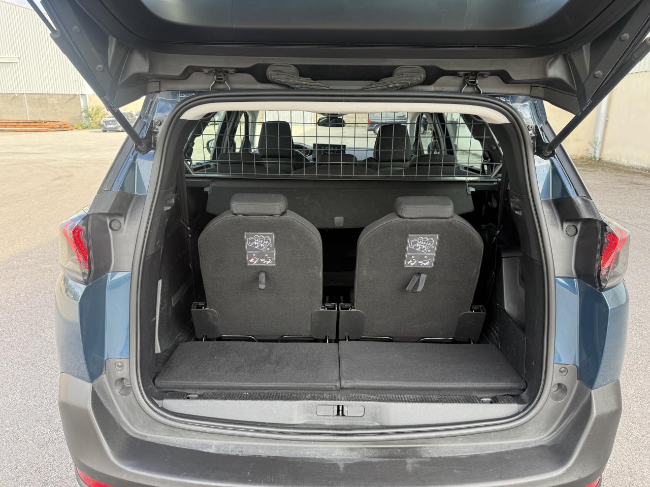 Thumbnail 17