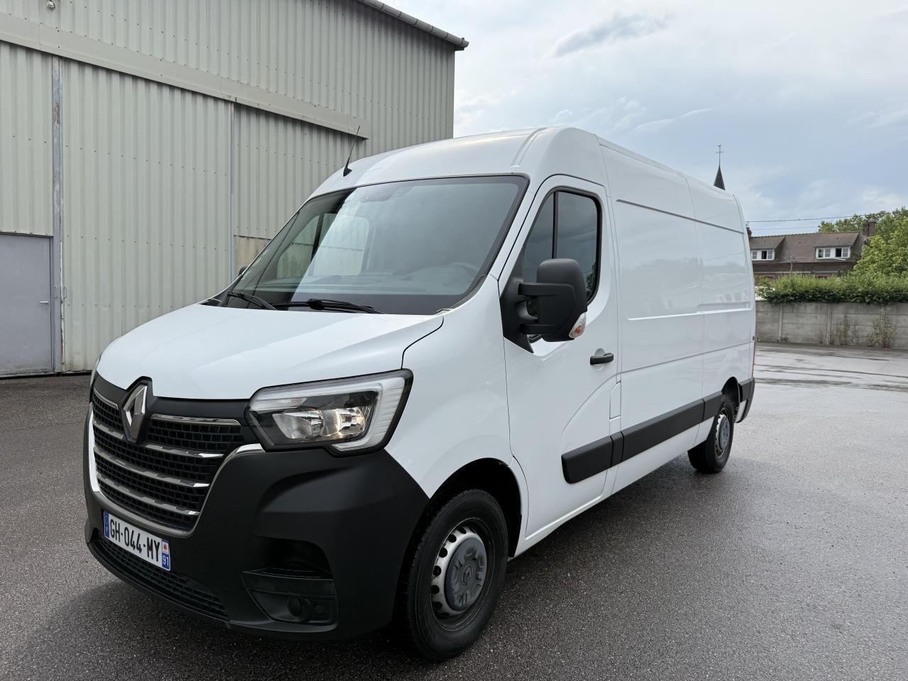 RENAULT MASTER 2.3 Blue dCi 150ch BVA Grand Confort 3,5T 1ere Main + Histo Complet