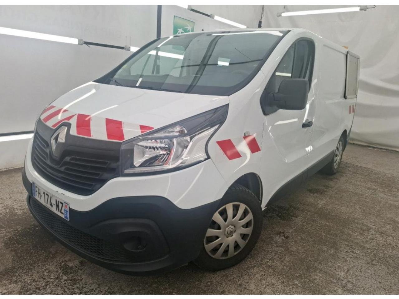 RENAULT TRAFIC