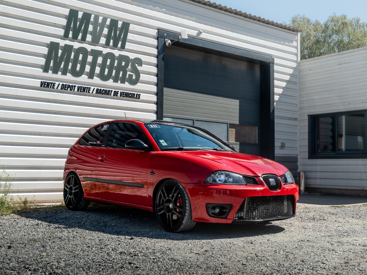 SEAT IBIZA