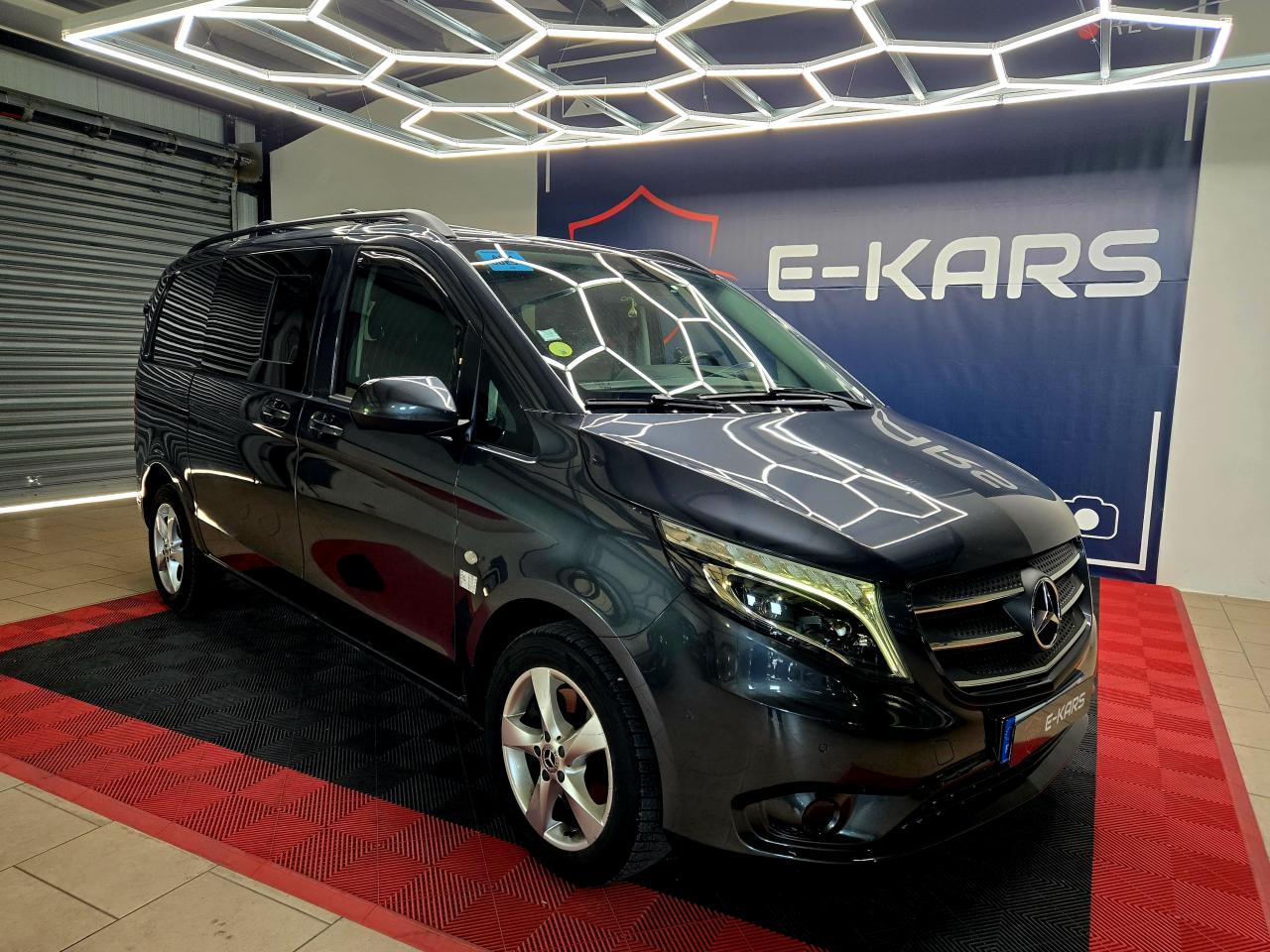 MERCEDES VITO