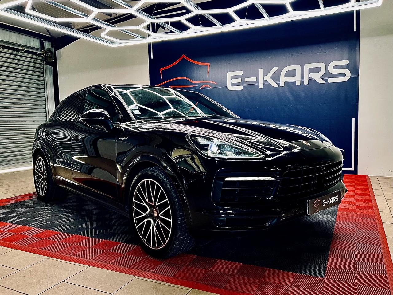 PORSCHE CAYENNE
