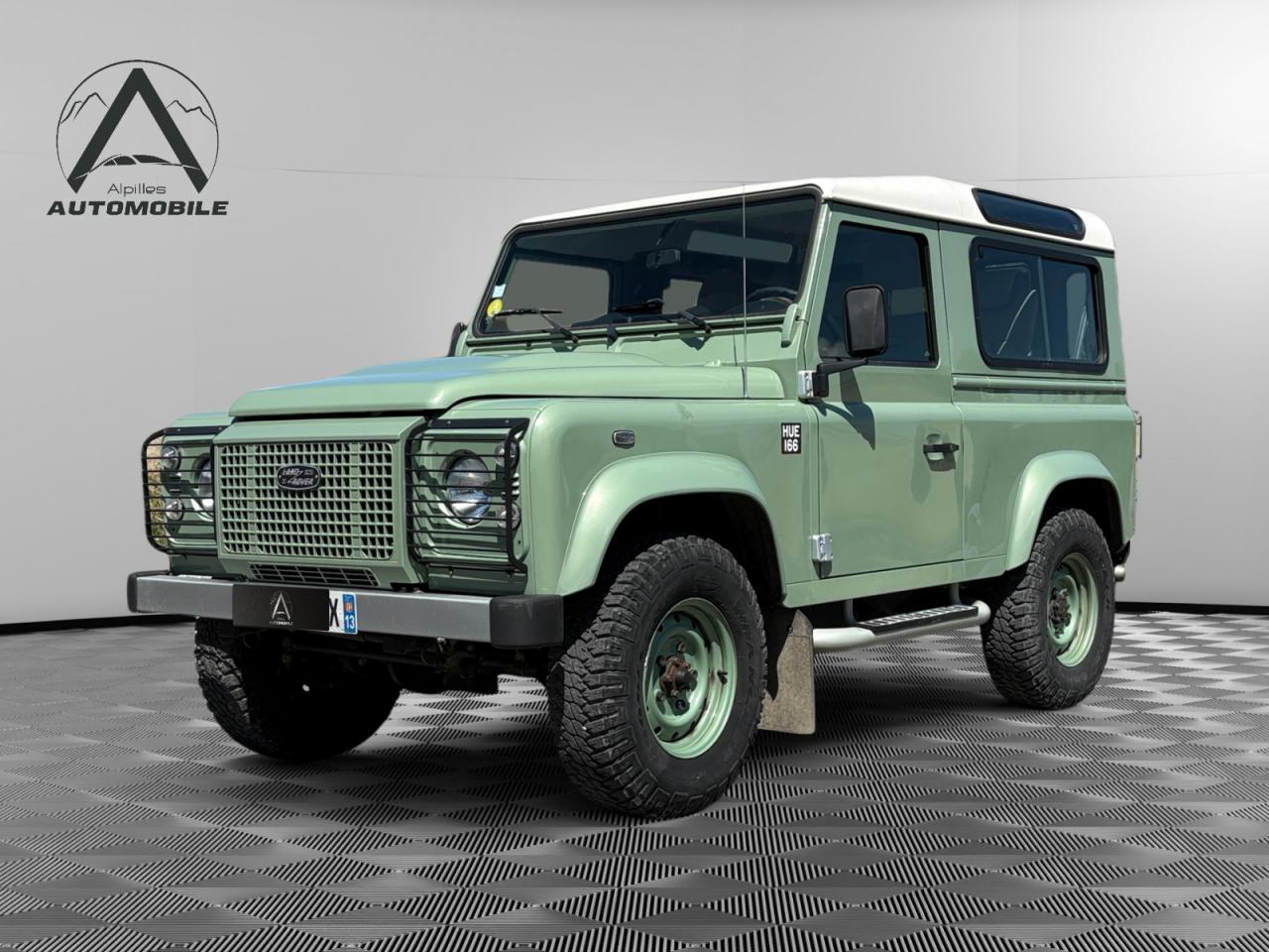 LAND ROVER DEFENDER 2.2 Tdi 90 Heritage Edition 4 PLACES