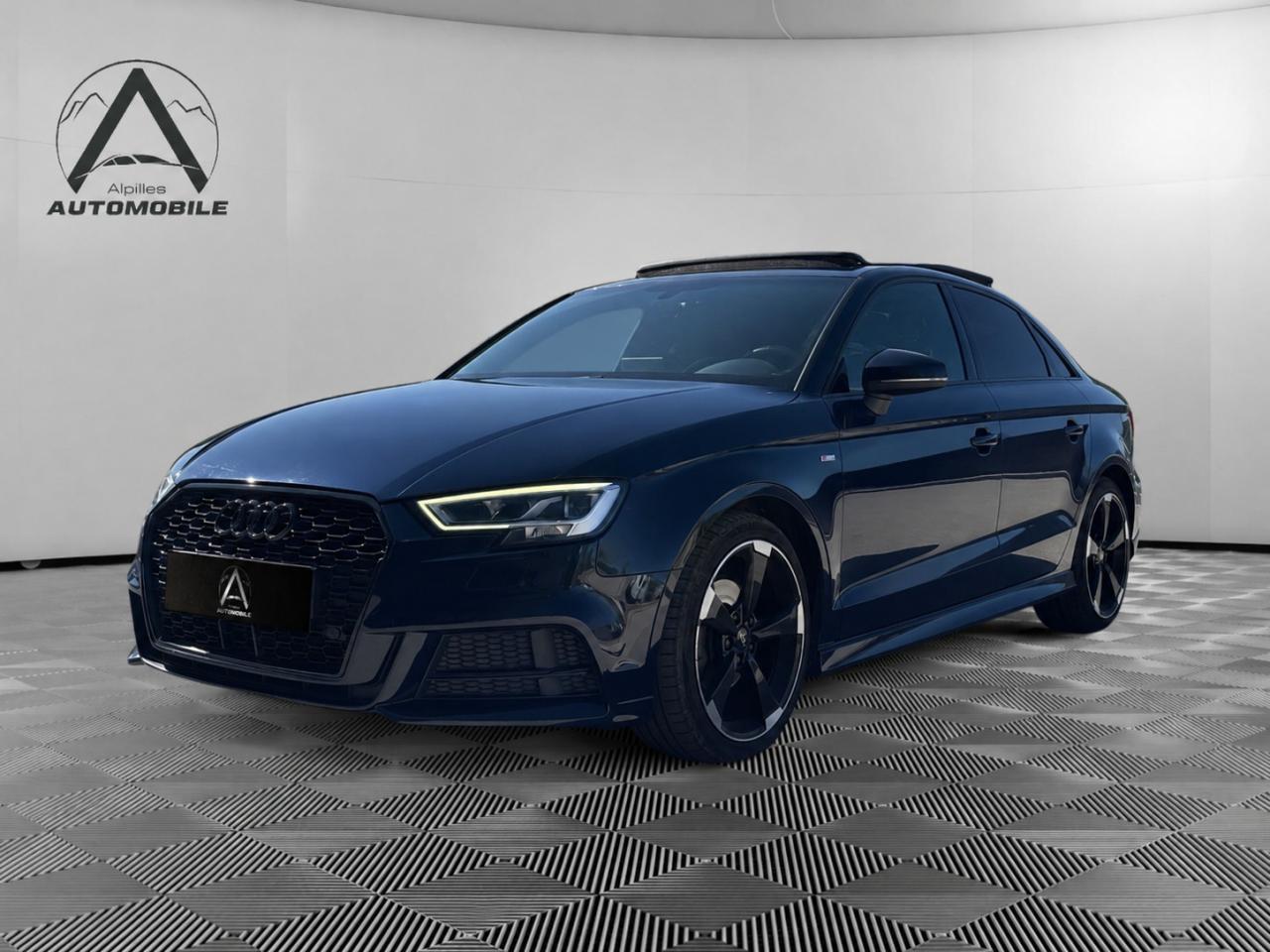 AUDI A3 berline Berline - Sedan - BV S-Tronic 7  8V S line PHASE 2 / CAR PLAY / TOIT OUVRANT / SIEGE CHAUFFANT