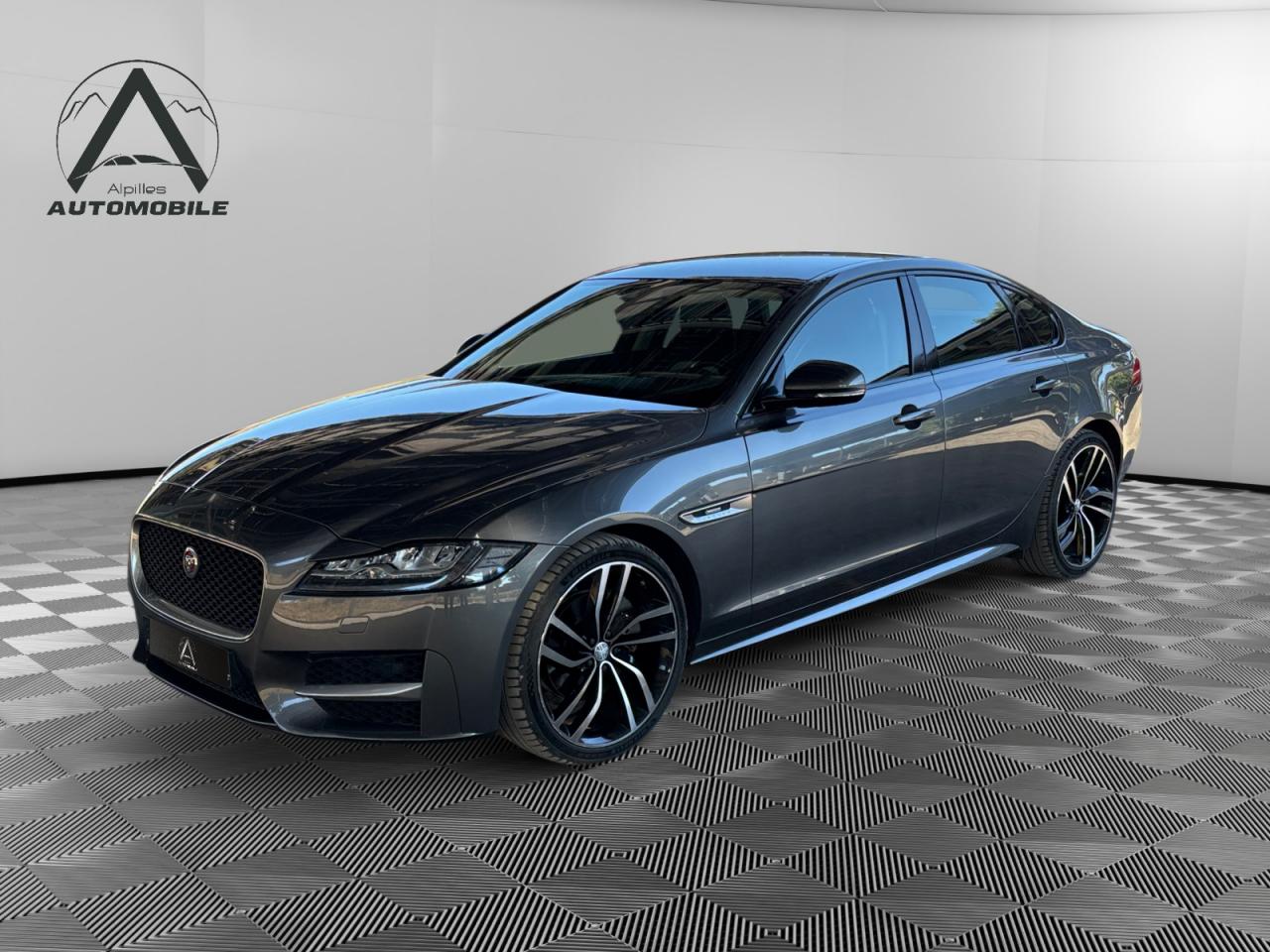 JAGUAR XF 2.0 D - 180 - BVA - AWD  R-Sport / MERIDAN / CARPLAY / JANTES 20\' / CAMERA